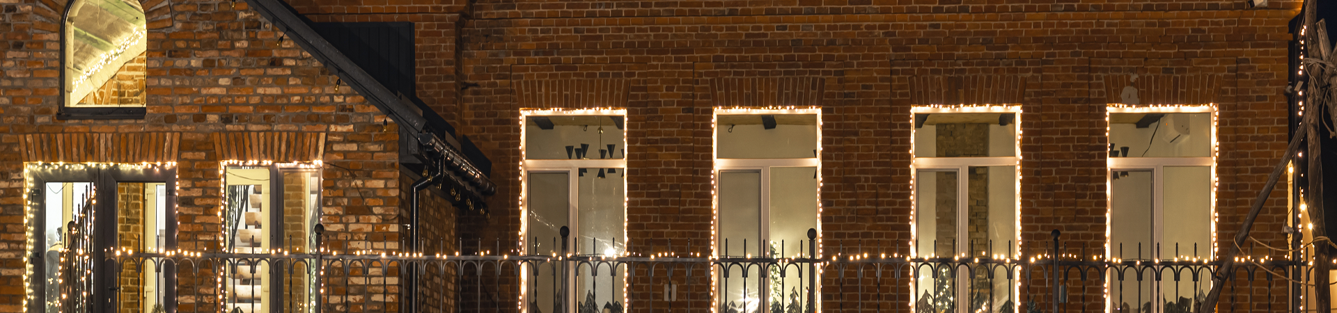 Overview graphic of Virginia Lighting Partners holiday, permanent, and landscape services